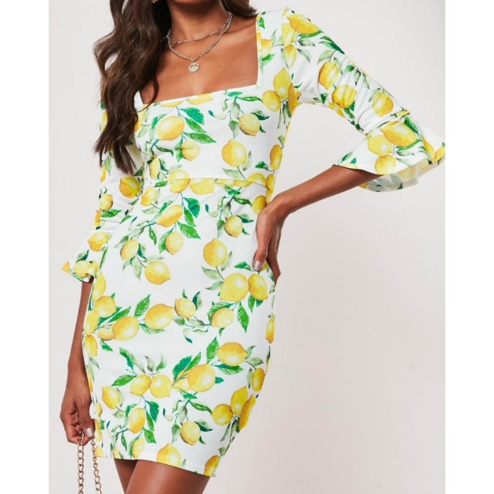 MissGuided Lemon Print Frill Sleeve Mini Dress 16